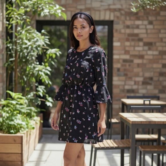 H&M DIVIDED Black Floral Print Dress Size 2 - Picture 1 of 6